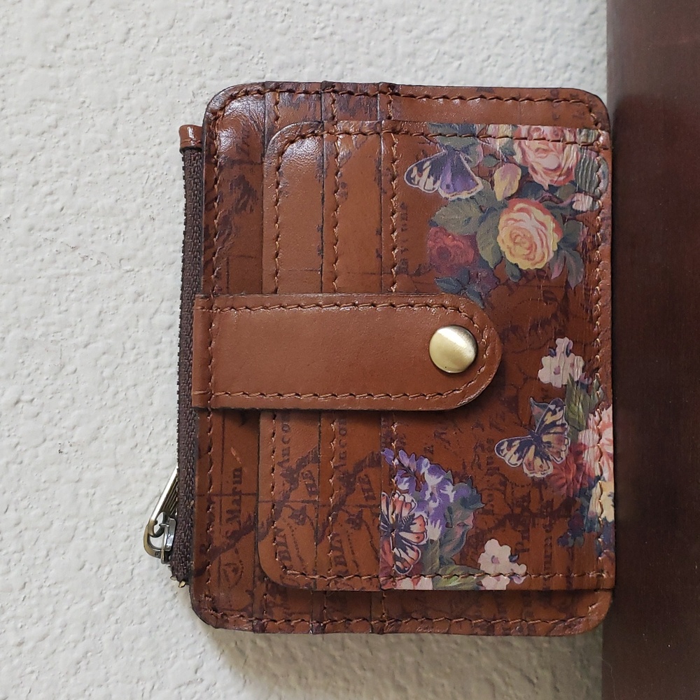 EUC Patricia Nash Cassis RFID  Leather ID card wallet English Garden Floral Map - Picture 3 of 8